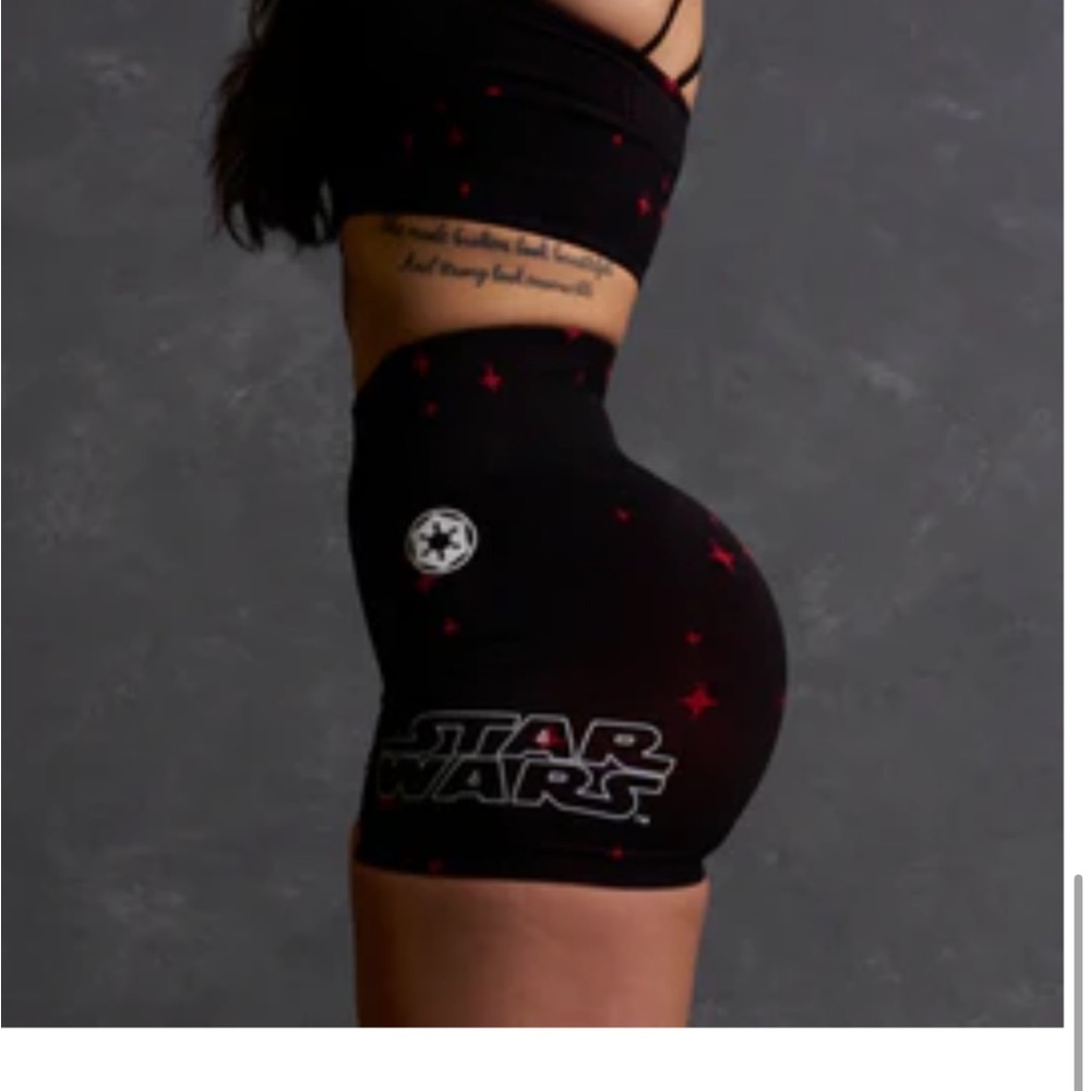 Star Wars Black & Red High-Waist Women’s Shorts